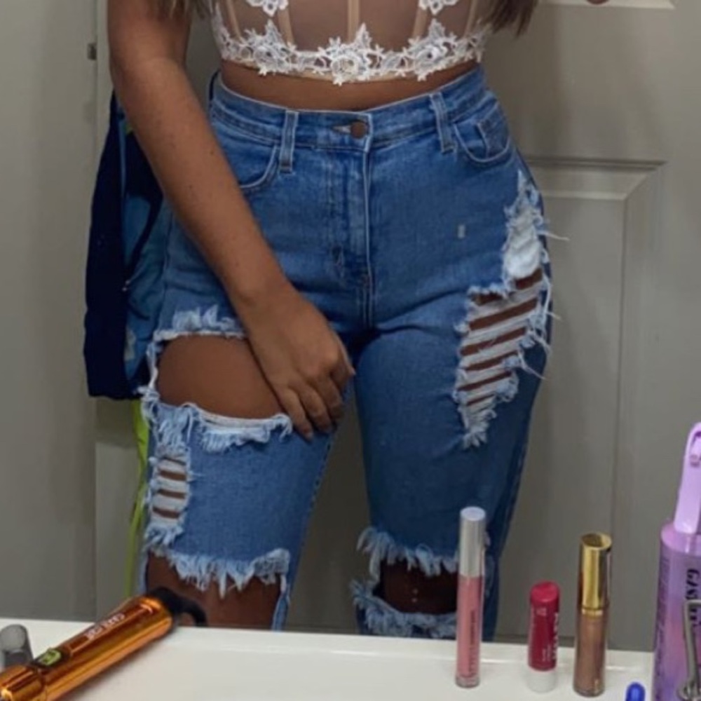 Ripped jeans